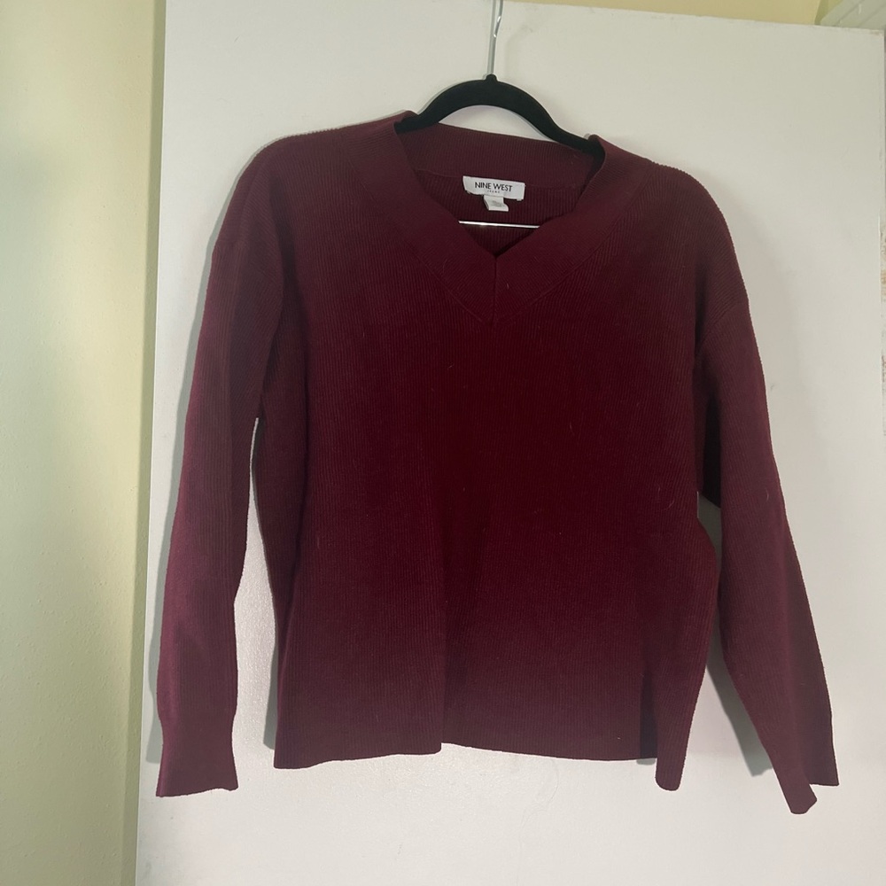 Nine West Red V-Neck Sweater Classic Knit